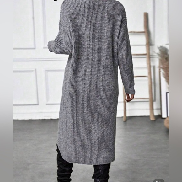 Gray Ribbed Knit Dress - Picture 2 of 4